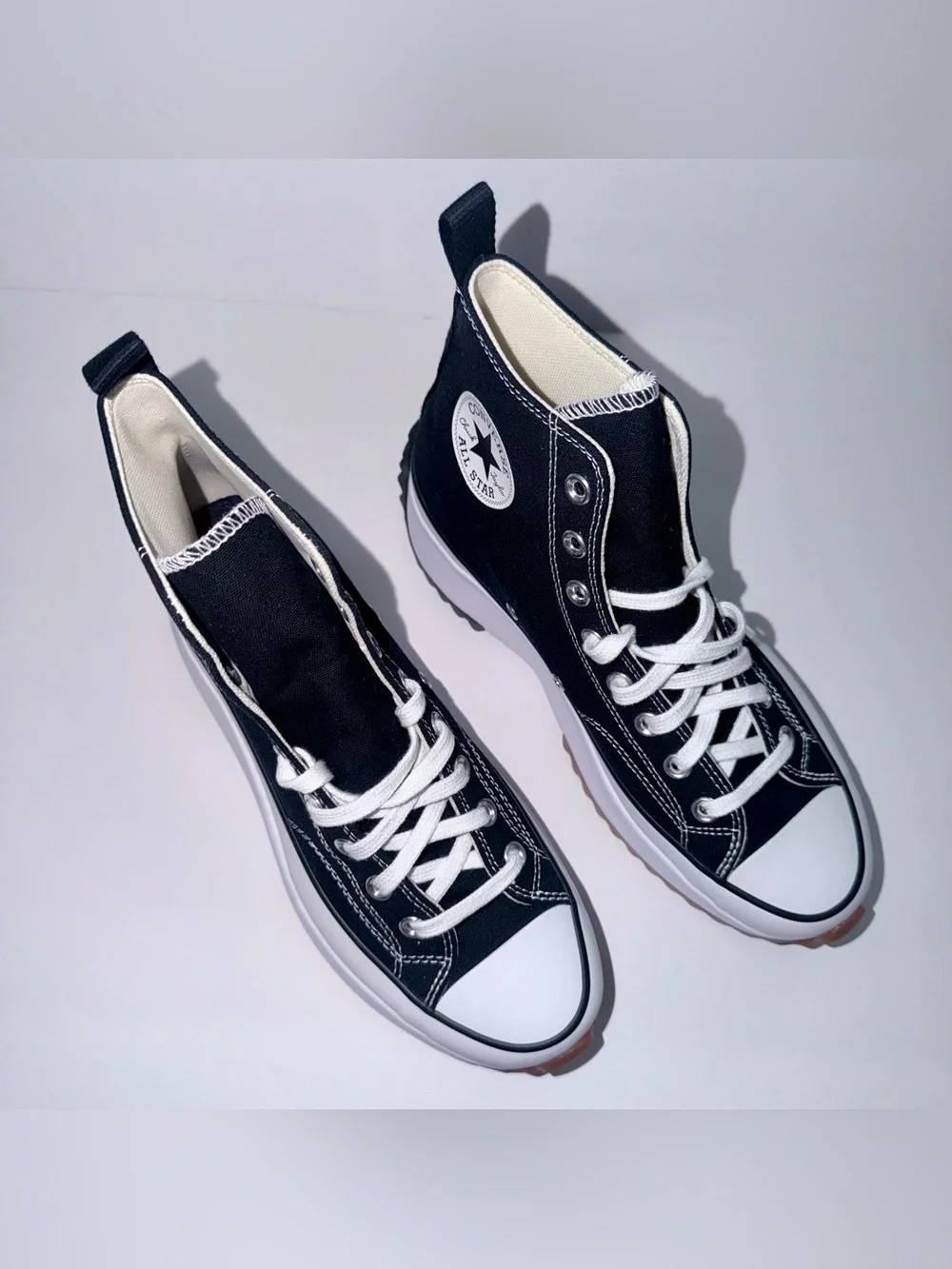 Converse Run Star Hike Hi Black White Gum Women’s 11 / Men’s 9.5 NIB 166800C